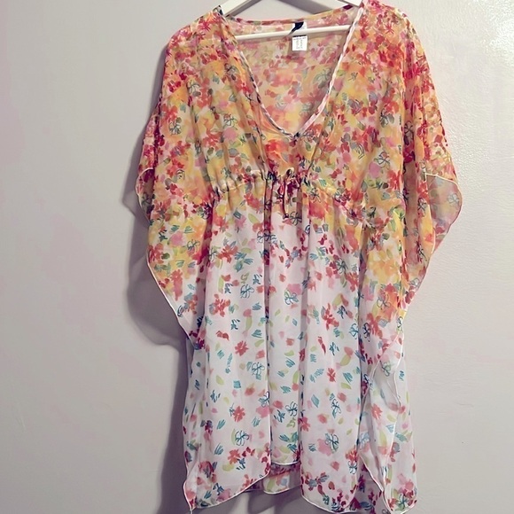 Athena - Kimono spring floral Size 12. #193 - Picture 1 of 10
